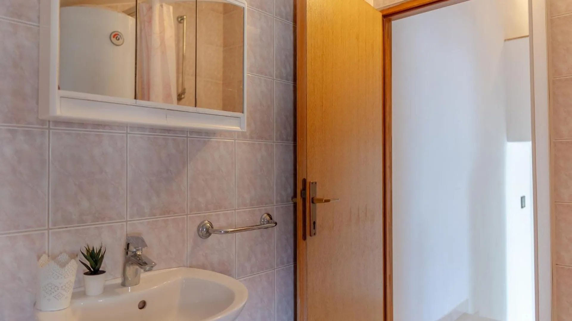 Apartments Bozena Vir