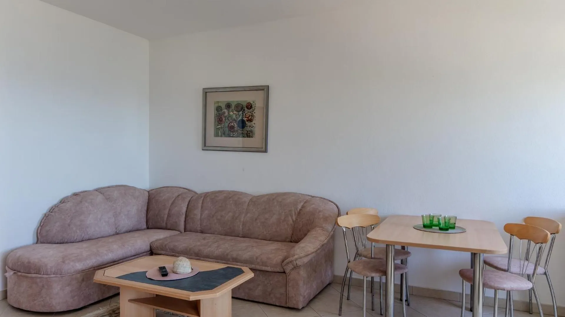 Apartments Bozena Vir