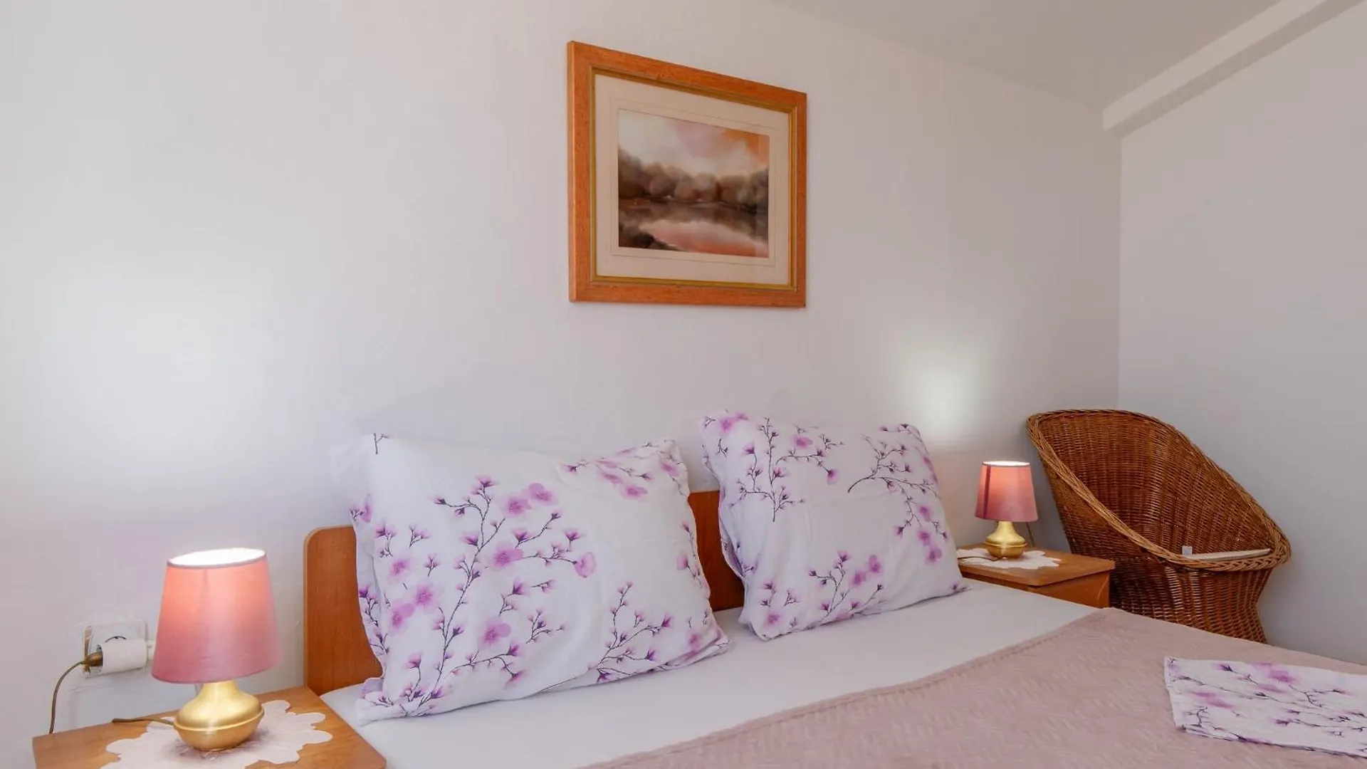 Apartments Bozena Vir